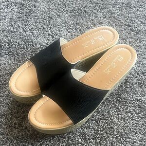 SHEIN Black and Tan Women's Mules